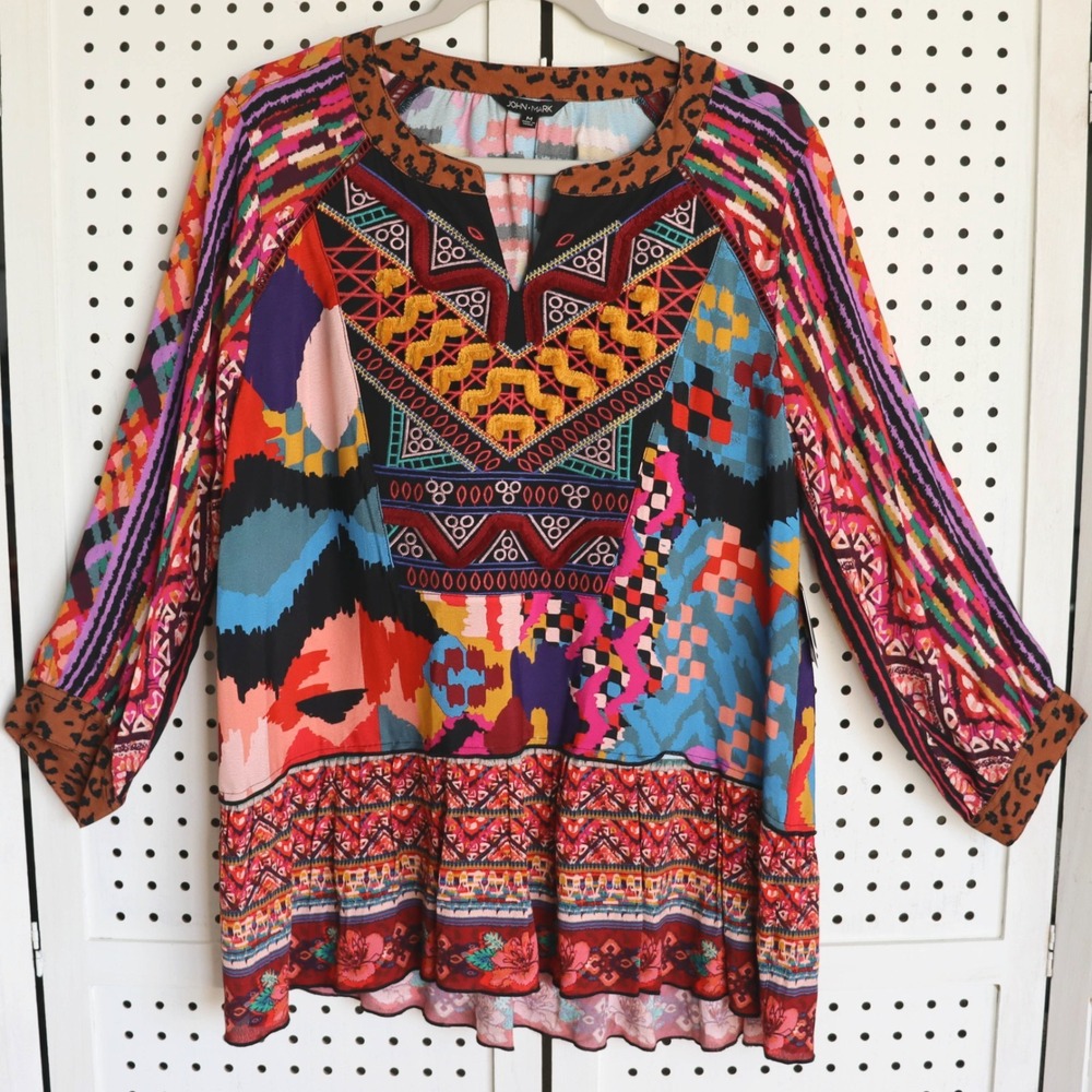 JOHN MARK Multicolor Geometric Floral Embroidered 3/4 Length Sleeve Top SIZE M